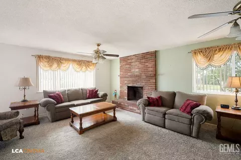 5420 Cherry Tree Ln, Bakersfield, CA 93309 photo 7
