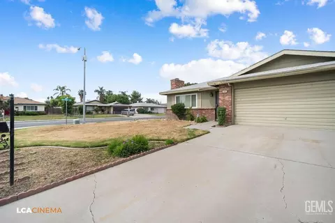 5420 Cherry Tree Ln, Bakersfield, CA 93309 photo 4