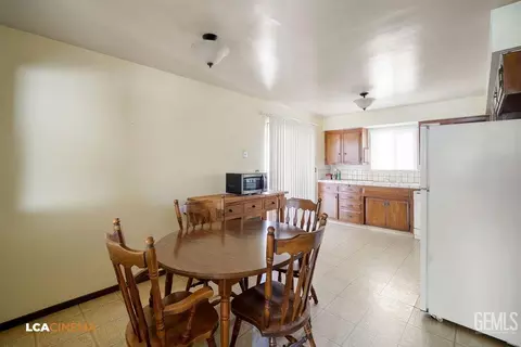5420 Cherry Tree Ln, Bakersfield, CA 93309 photo 12