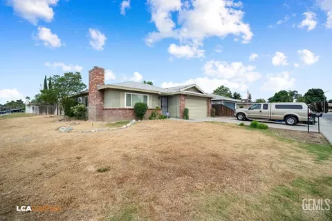 5420 Cherry Tree Ln, Bakersfield, CA 93309 photo 3