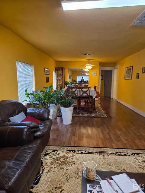 Other - 415 E 18th St, Bakersfield, CA 93305 photo 3 of 4