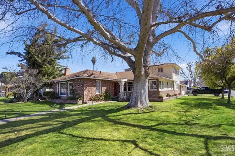 Exterior - 2500 Pine St, Bakersfield, CA 93301 photo 2 of 6