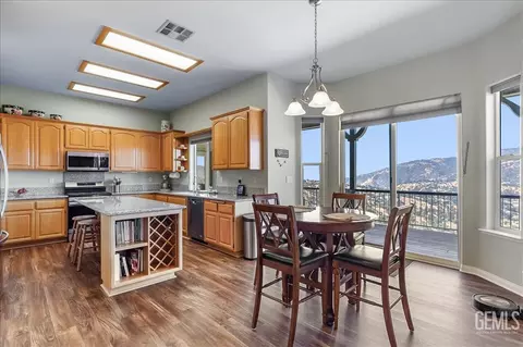 30730 Fox Ridge Ct, Tehachapi, CA 93561 photo 15