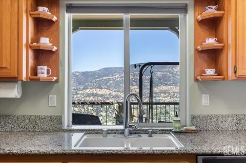 30730 Fox Ridge Ct, Tehachapi, CA 93561 photo 19