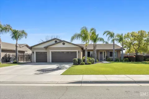 10407 Revere Beach Dr, Bakersfield, CA 93314