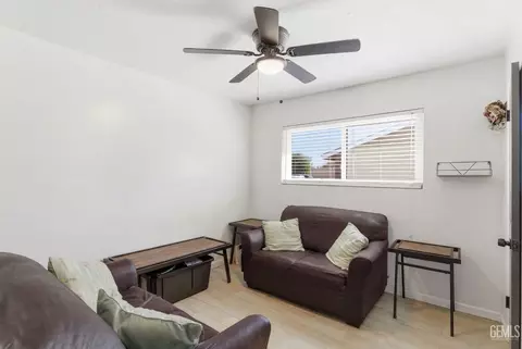 Other - 509 Monroe St, Taft, CA 93268 photo 1 of 5