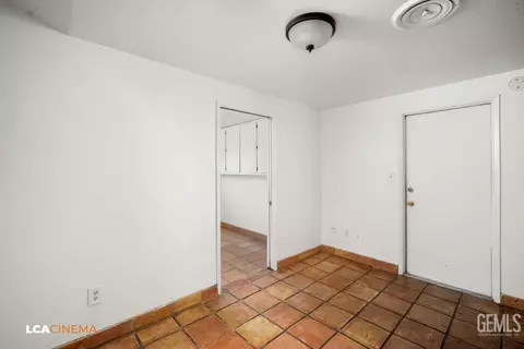 Entry Way - 7001 Pointer Ct, Bakersfield, CA 93309 photo 1 of 1