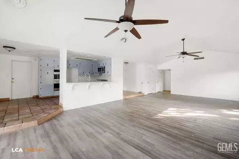 Living - 7001 Pointer Ct, Bakersfield, CA 93309 photo 2 of 2