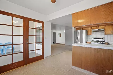 Other - 19817 Mesa Dr, Tehachapi, CA 93561 photo 2 of 5