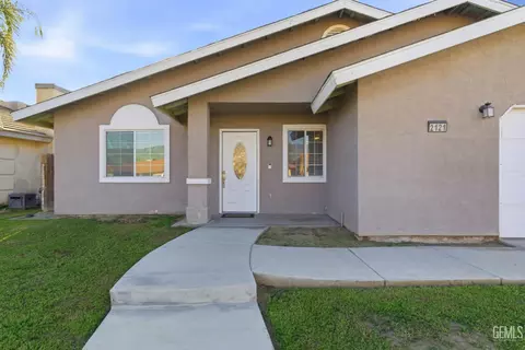 Exterior - 2121 S A St, Arvin, CA 93203 photo 1 of 7