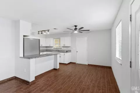 Other - 2121 S A St, Arvin, CA 93203 photo 5 of 11