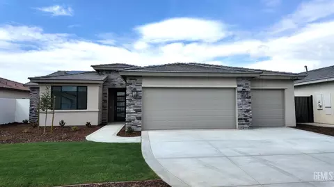 12710 Petaluma Ct, Bakersfield, CA 93311