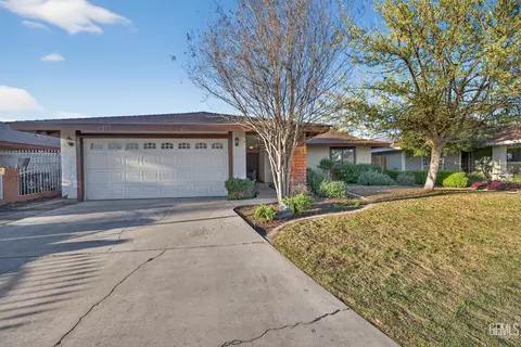 Exterior - 4320 Milo Ave, Bakersfield, CA 93313 photo 1 of 5