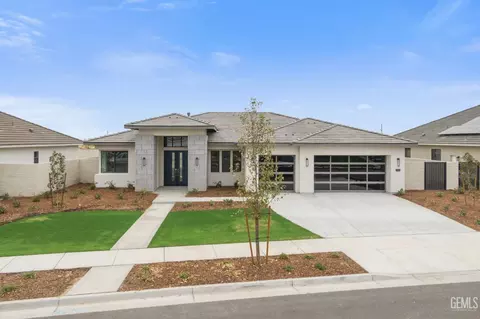 3703 Pathway Ct, Bakersfield, CA 93311