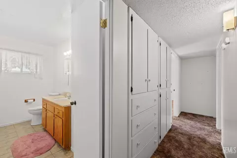203 Suzanne Ln, Taft, CA 93268 photo 21