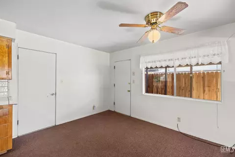 203 Suzanne Ln, Taft, CA 93268 photo 13