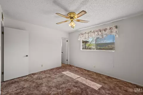 203 Suzanne Ln, Taft, CA 93268 photo 25