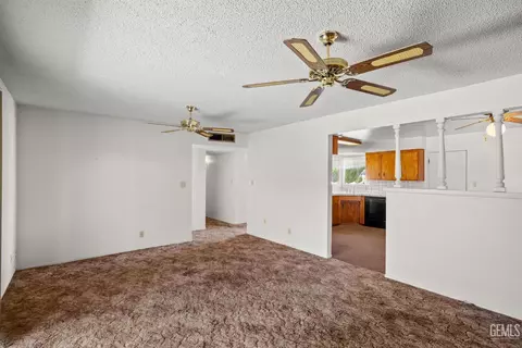 203 Suzanne Ln, Taft, CA 93268 photo 11
