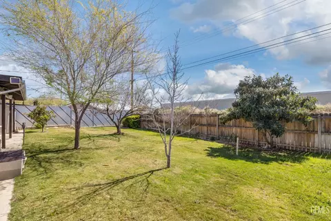 203 Suzanne Ln, Taft, CA 93268 photo 36