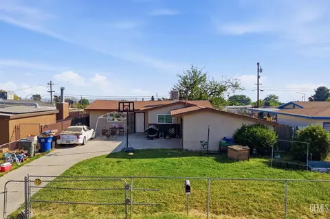 6617 Dorva Ave, Bakersfield, CA 93306