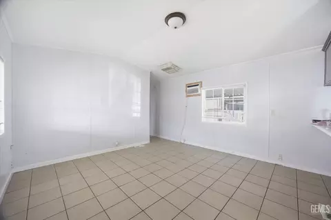 6601 Eucalyptus Dr #233, Bakersfield, CA 93306 photo 10