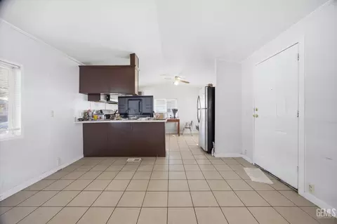 6601 Eucalyptus Dr #233, Bakersfield, CA 93306 photo 9