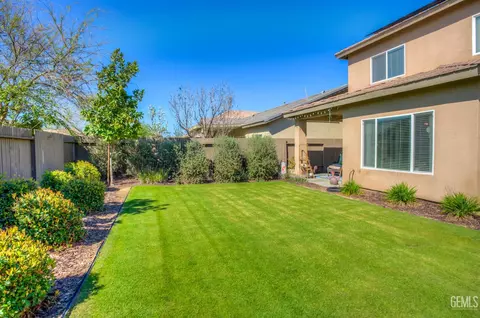Exterior - 9101 Wolf River Ave, Bakersfield, CA 93312 photo 8 of 12
