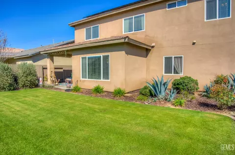 Exterior - 9101 Wolf River Ave, Bakersfield, CA 93312 photo 9 of 12