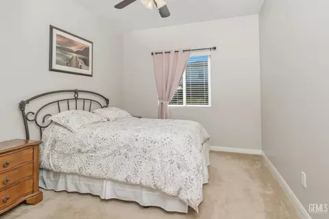 Bedroom - 9101 Wolf River Ave, Bakersfield, CA 93312 photo 3 of 3