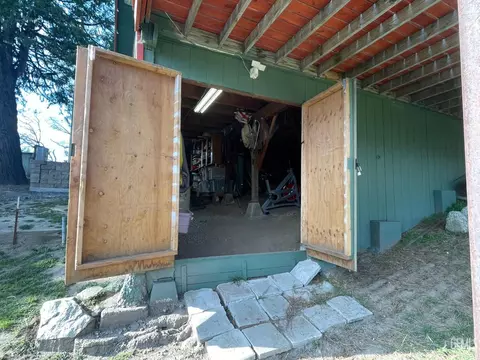 Exterior - 45825 Carlin Dr, Posey, CA 93260 photo 16 of 18
