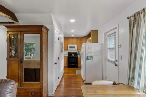 Entry Way - 45825 Carlin Dr, Posey, CA 93260 photo 3 of 5