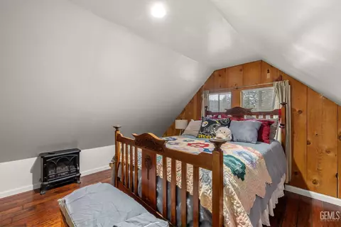 Bedroom - 45825 Carlin Dr, Posey, CA 93260 photo 4 of 8