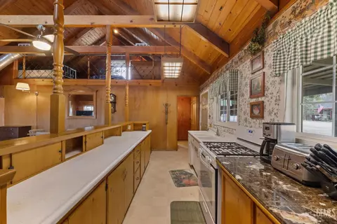 Kitchen - 45796 Carlin Dr, Posey, CA 93260 photo 8 of 8