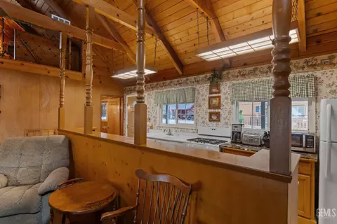 Kitchen - 45796 Carlin Dr, Posey, CA 93260 photo 2 of 8