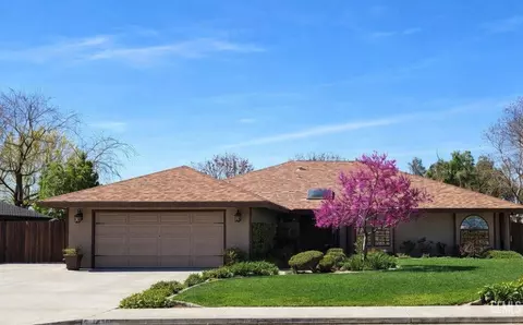 14306 Westdale Dr, Bakersfield, CA 93314