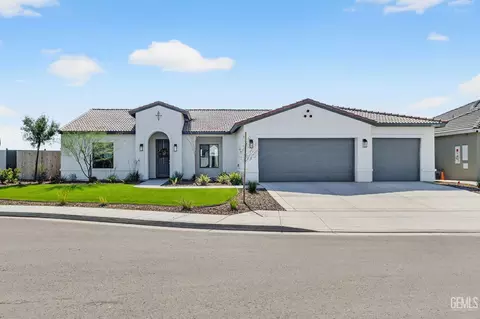 16513 Chloe Ct, Bakersfield, CA 93314