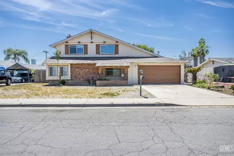 1105 Arena Way, Bakersfield, CA 93304
