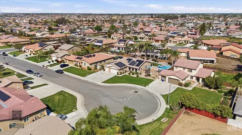 View/Area - 4504 Basque St, Bakersfield, CA 93313 photo 5 of 5