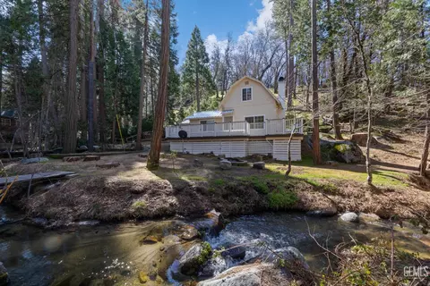 45423 Poso Park Dr, Posey, CA 93260