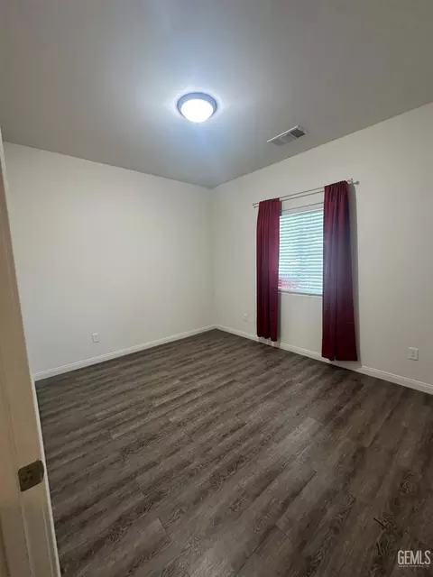 Bedroom - 1780 Ironbark St, Wasco, CA 93280 photo 1 of 3