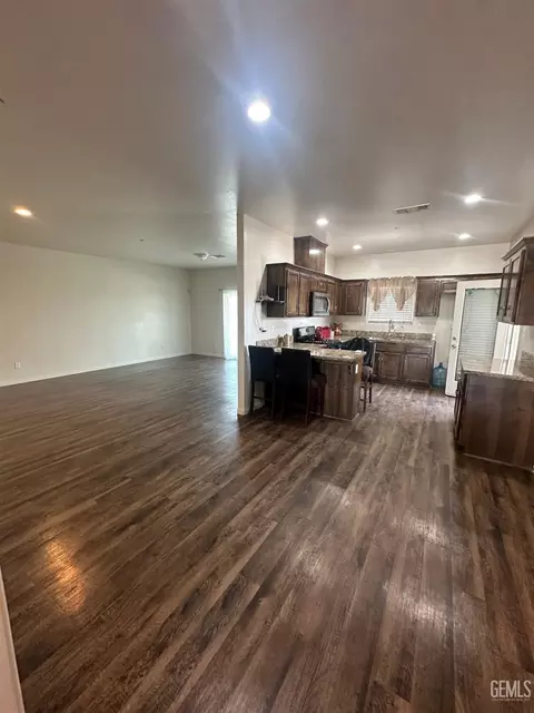 Other - 1780 Ironbark St, Wasco, CA 93280 photo 5 of 7