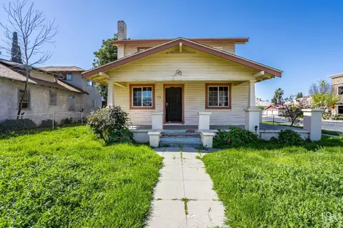 200 S A St, Madera, CA 93638 photo 2
