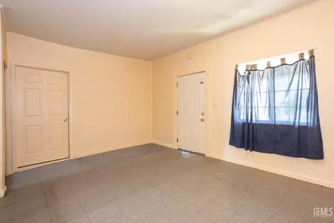 200 S A St, Madera, CA 93638 photo 9