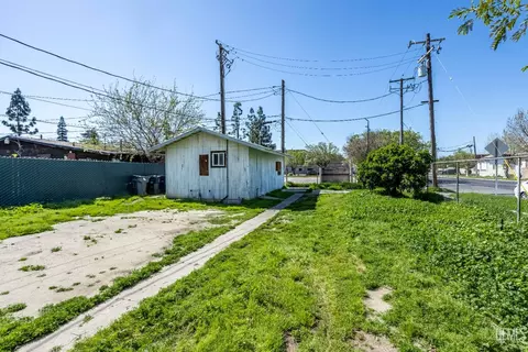 200 S A St, Madera, CA 93638 photo 37