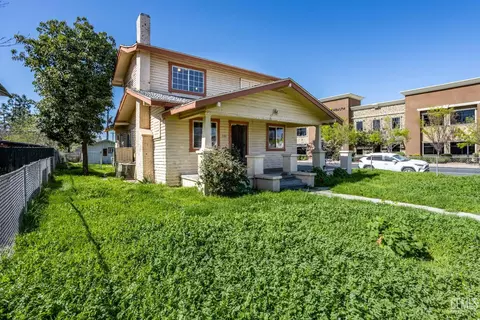 200 S A St, Madera, CA 93638 photo 4