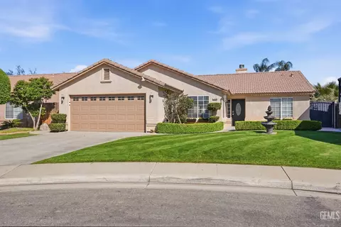 12108 Flat Iron Ct, Bakersfield, CA 93312