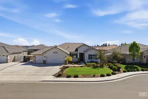 8809 Dromana Ct, Bakersfield, CA 93314