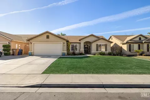 12515 Valentano Ave, Bakersfield, CA 93312