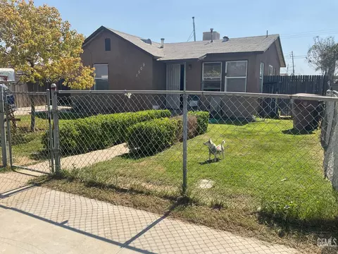 1509 Murdock St, Bakersfield, CA 93307