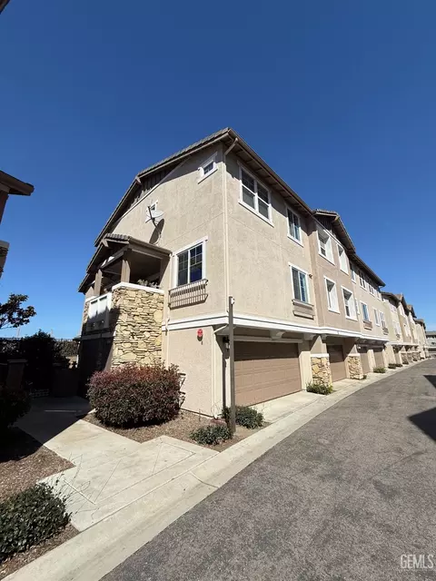 3037 Cole Grade Dr, Santee, CA 92071 photo 2